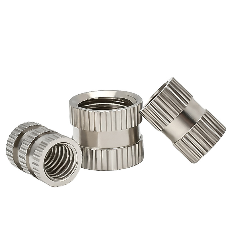 Встроенная вставная гайка